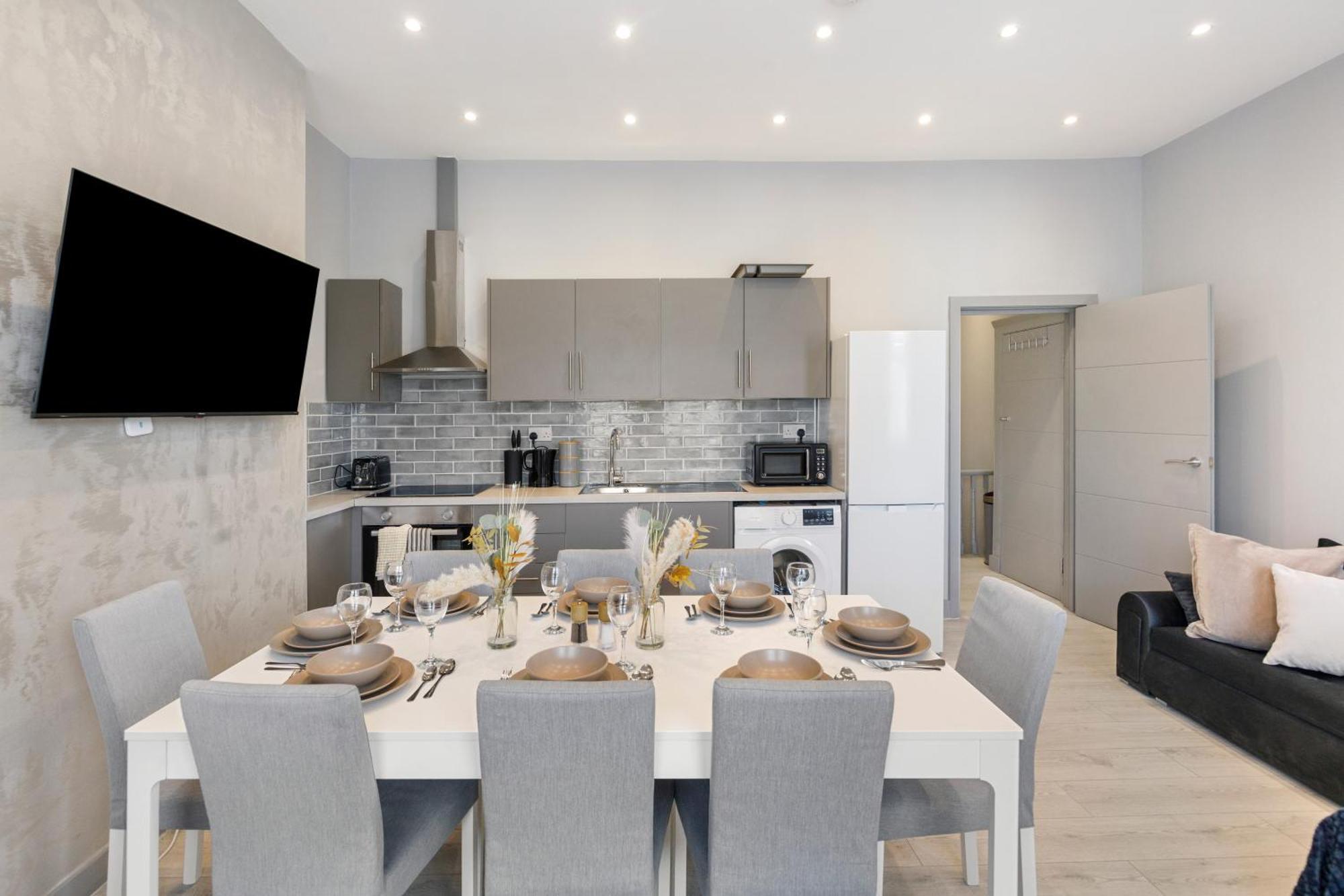 Wembley Luxury 3 Bedroom London Bagian luar foto